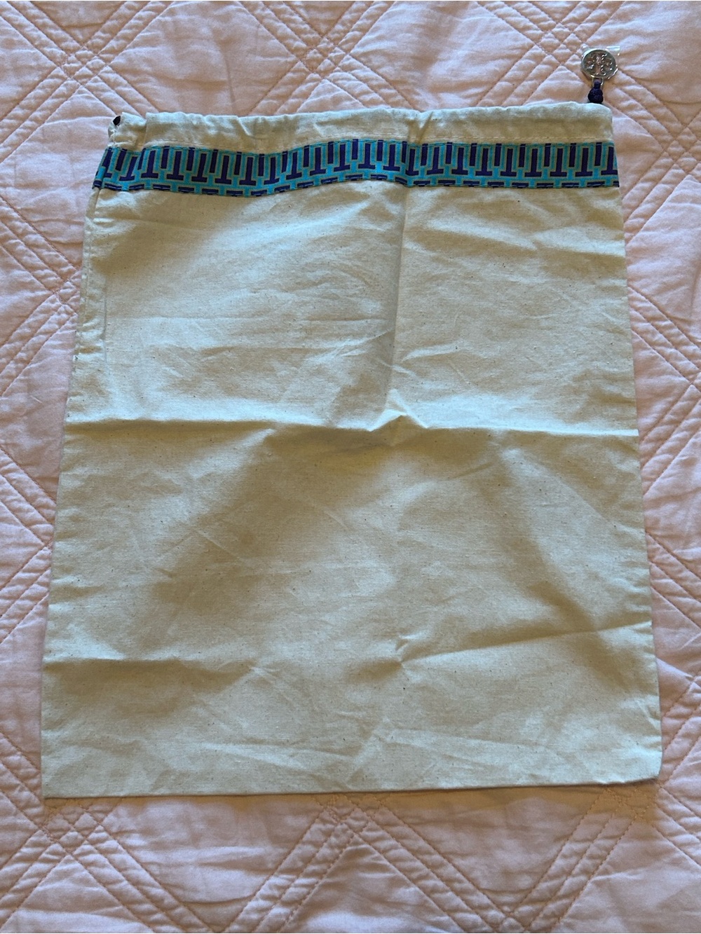 Tory Burch Dust Bag - Picture 4 of 4